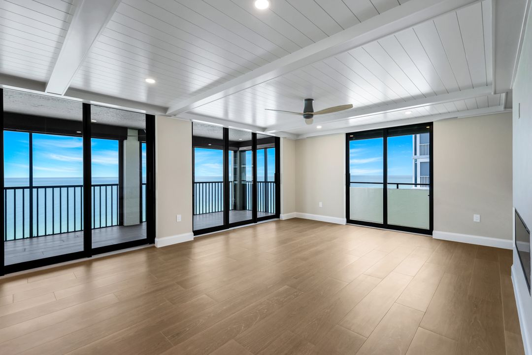 9715 Gulf Shore Dr #702, Naples, FL 34108