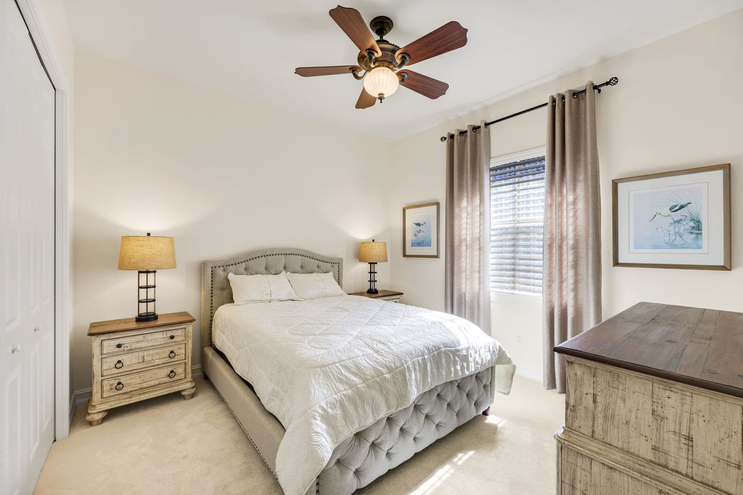 4963 Rustic Oaks Cir, Naples, FL 34105