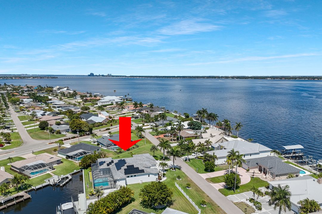 3816 SE 21st Pl, Cape Coral, FL 33904