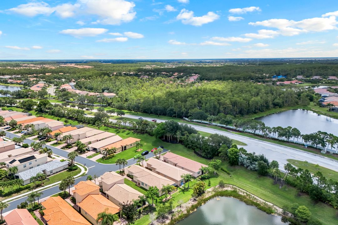 10490 Spruce Pine Ct, Fort Myers, FL 33913