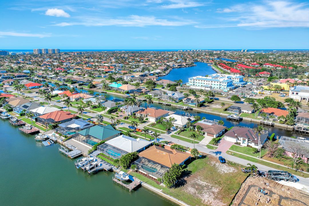 1235 Shenandoah Ct, Marco Island, FL 34145