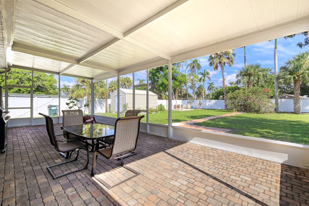 1411 Argyle Dr, Fort Myers, FL 33919