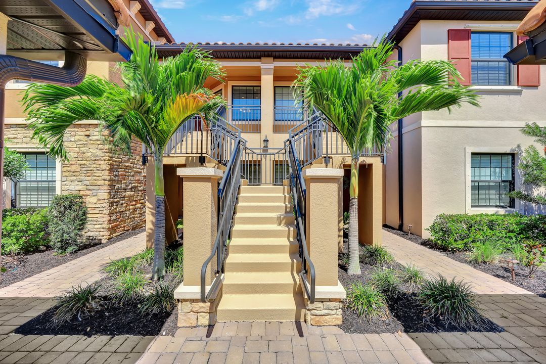 9389 Pocida Ct #203, Naples, FL 34119