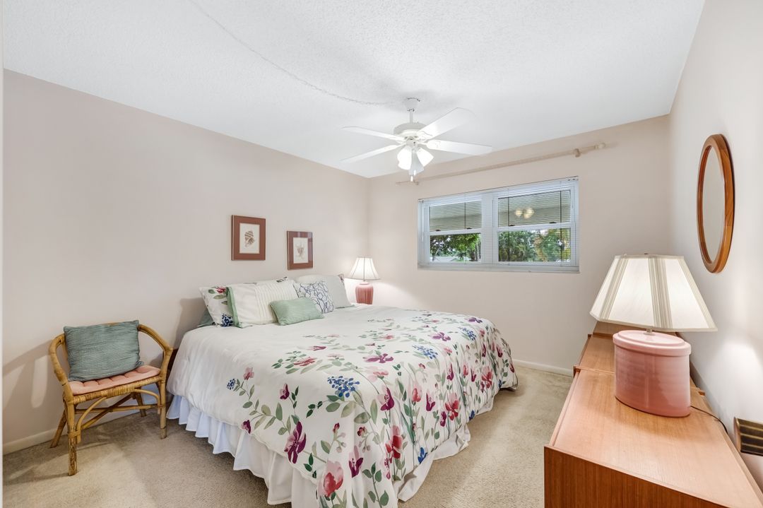 1056 Forest Lakes Dr #C-211, Naples, FL 34105