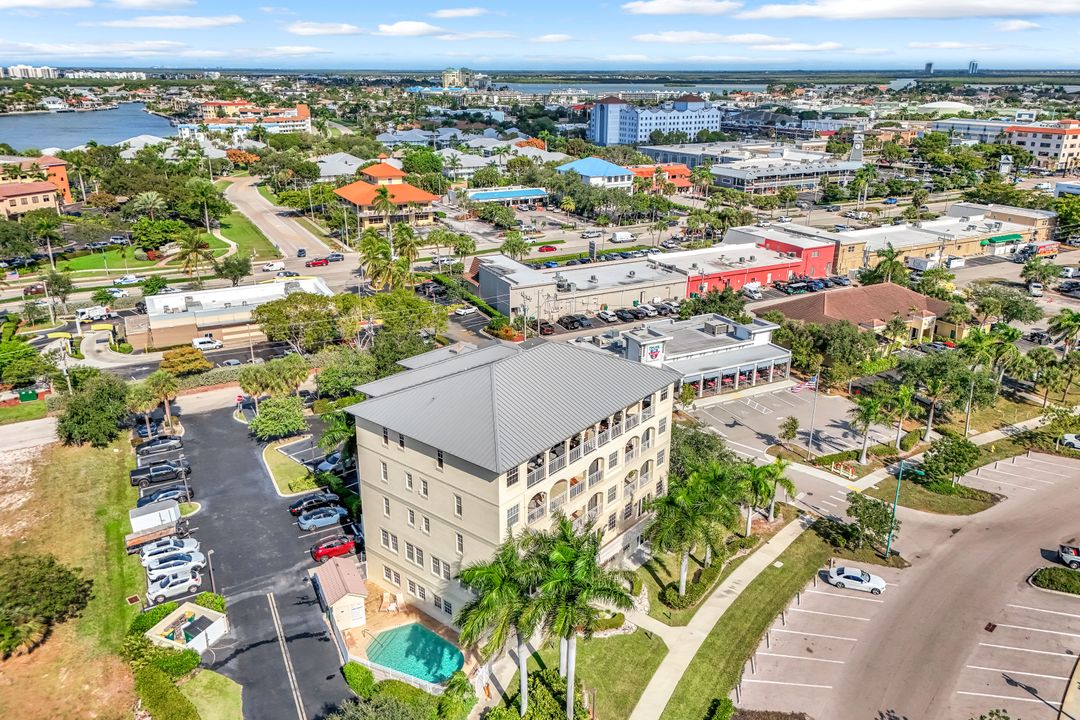 886 Park Ave #301, Marco Island, FL 34145