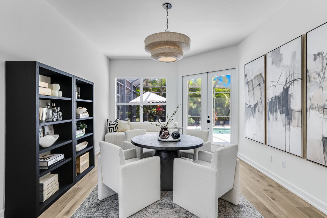 6132 Highwood Park Ln, Naples, FL 34110