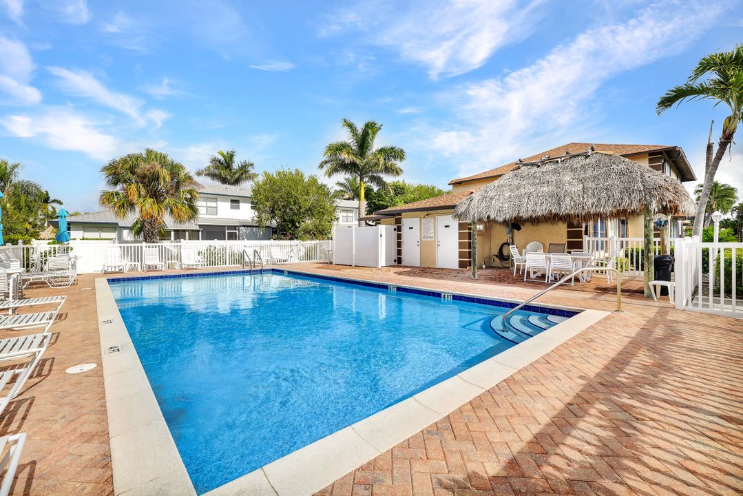 731 W Elkcam Cir #B114, Marco Island, FL 34145