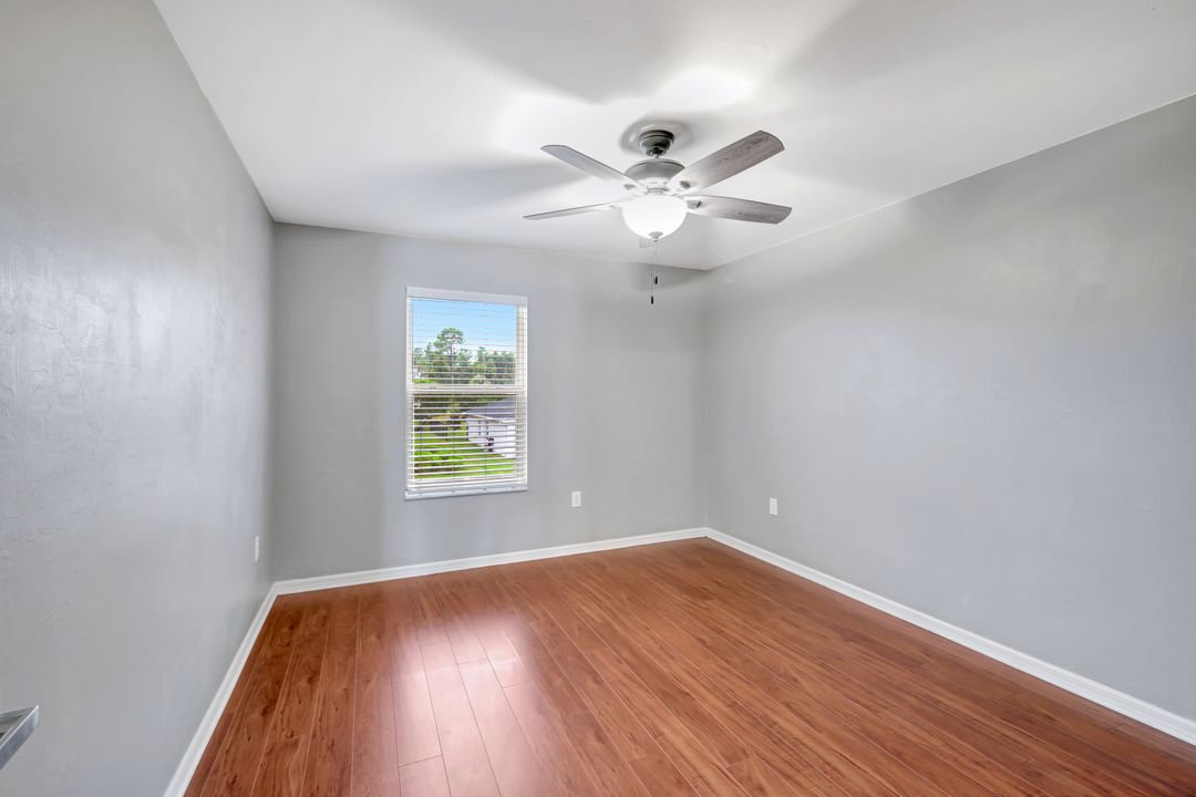 10337 Canal Brook Ln, Lehigh Acres, FL 33936