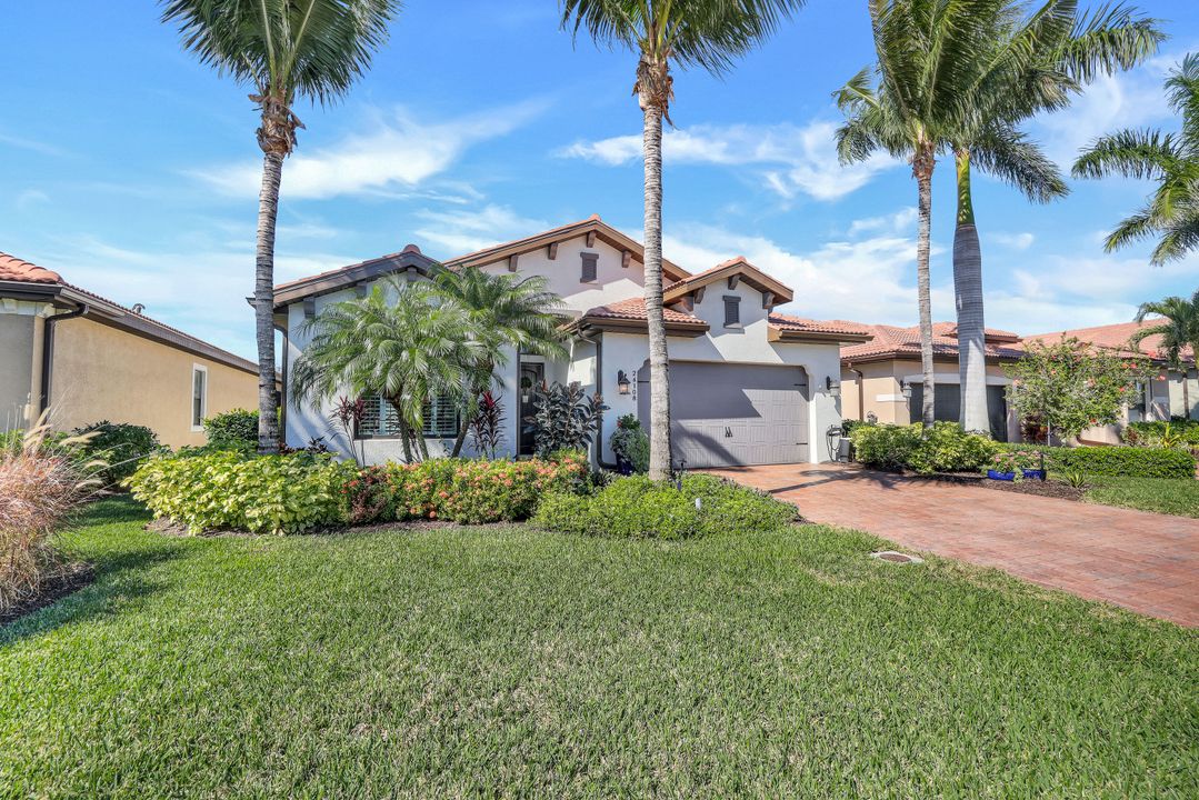26108 St Michael Ln, Bonita Springs, FL 34135