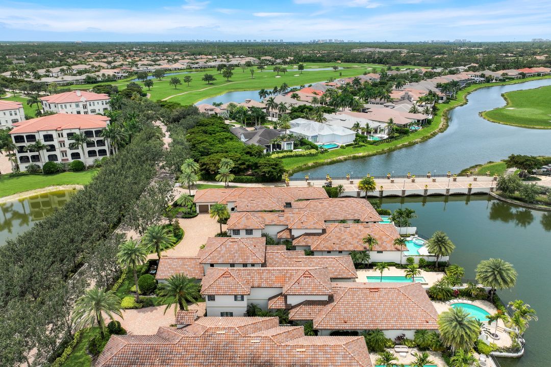 16448 Talis Park Dr, Naples, FL 34110