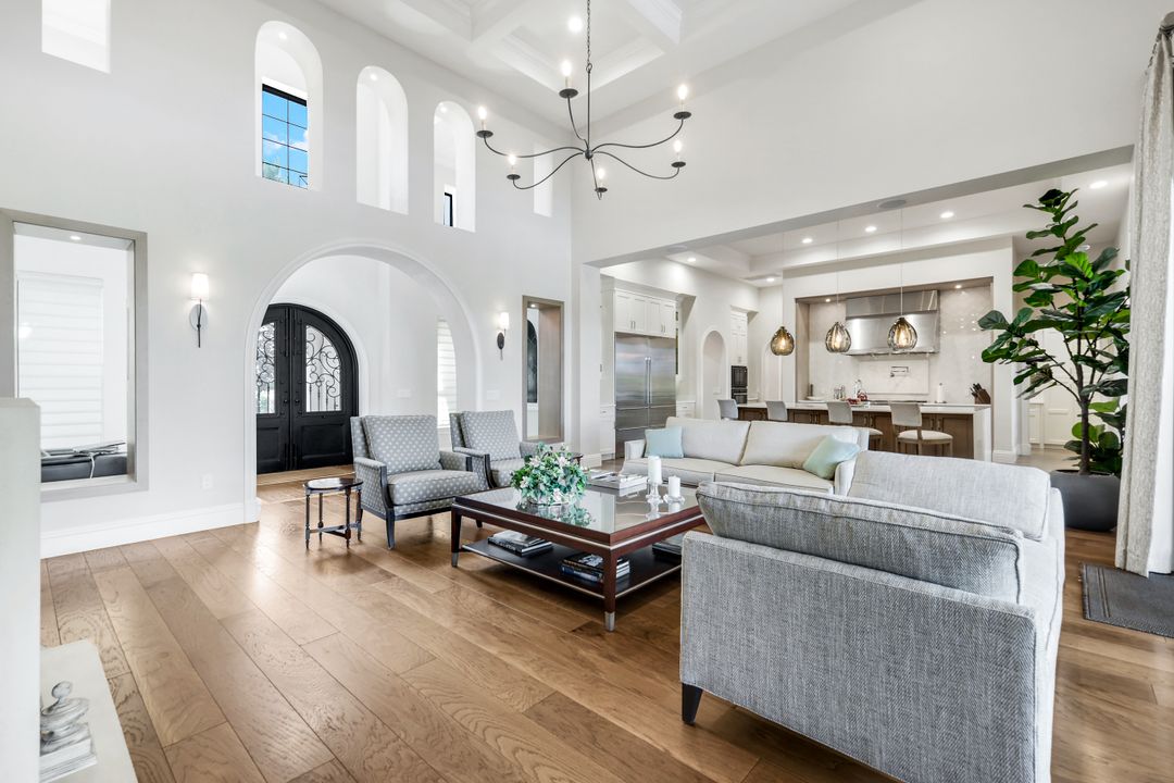 16747 Prato Way, Naples, FL 34110
