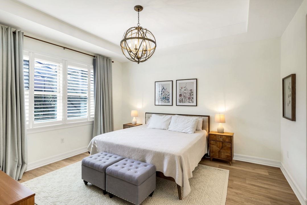 16357 Aberdeen Wy, Naples, FL 34110