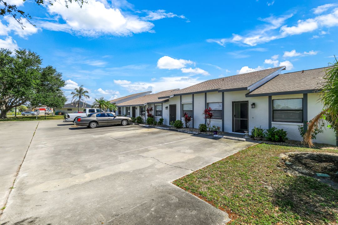 3739 SW 9th Ave #113, Cape Coral, FL 33914