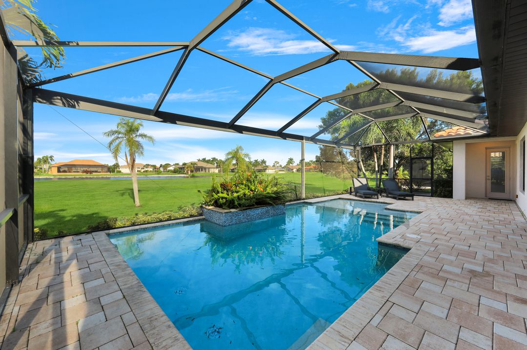 11899 King James Ct, Cape Coral, FL 33991