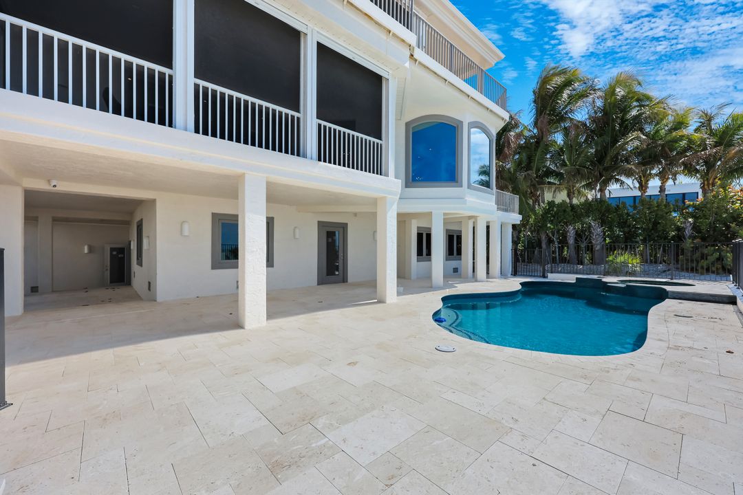 4265 W Gulf Dr, Sanibel, FL 33957