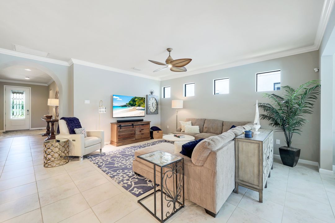 7408 Winding Cypress Dr, Naples, FL 34114