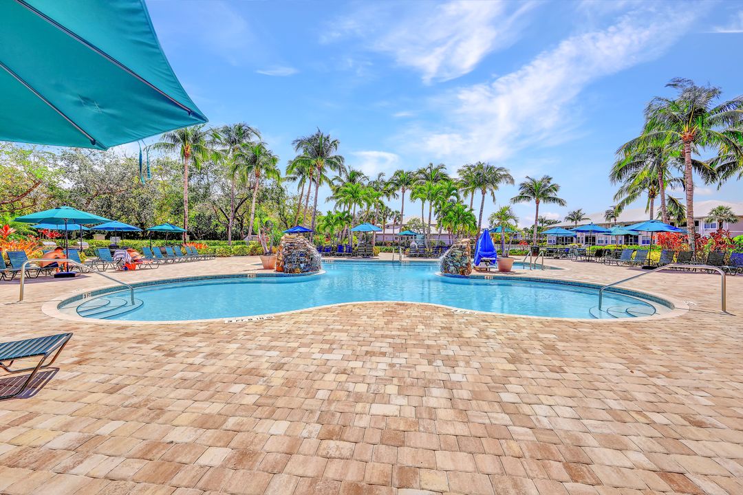 7910 Mahogany Run Ln #1214, Naples, FL 34113