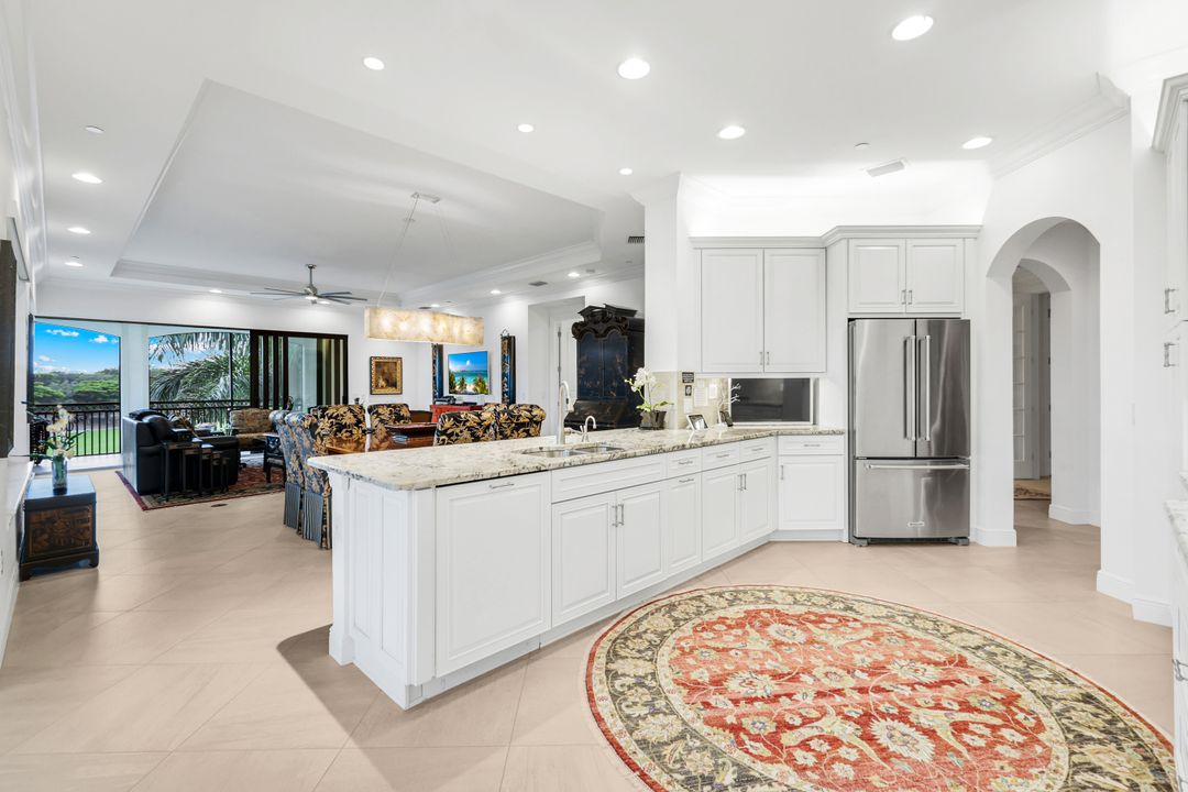 16452 Carrara Way #301, Naples, FL 34110
