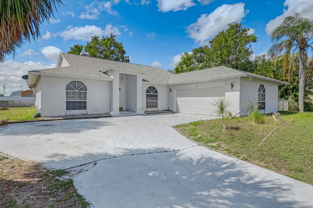 1208 SW 34th St, Cape Coral, FL 33914