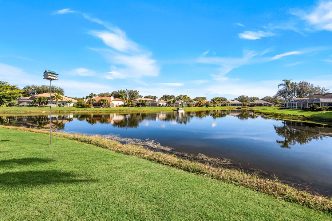 11510 Tanager Ct, Naples, FL 34119