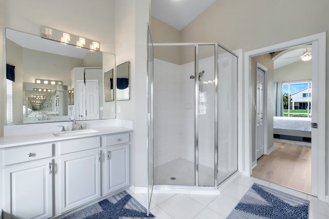 196 Skipping Stone Ln, Naples, FL 34119