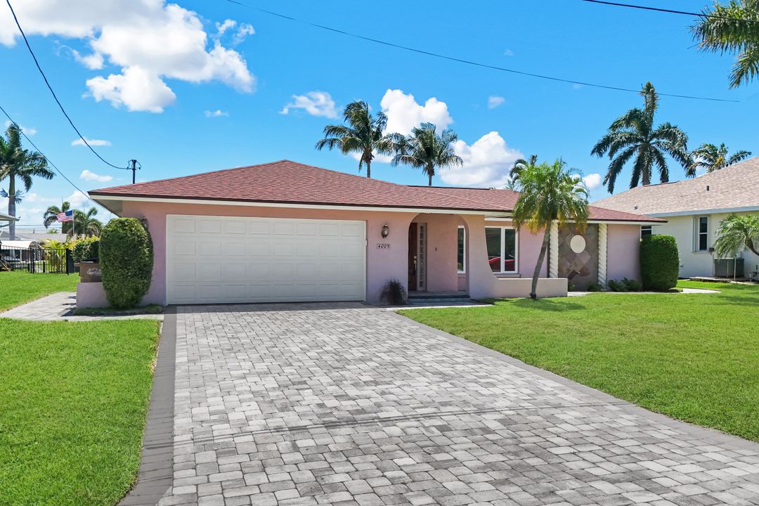 4005 SE 1st Ave, Cape Coral, FL 33904