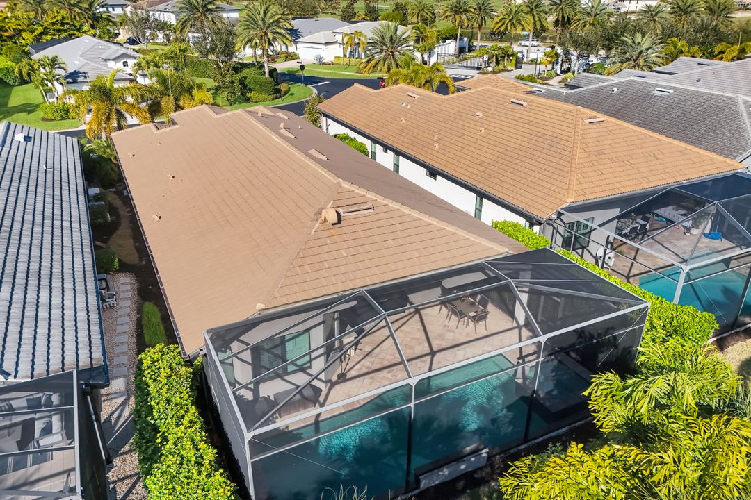 10126 Palazzo Dr, Naples, FL 34119