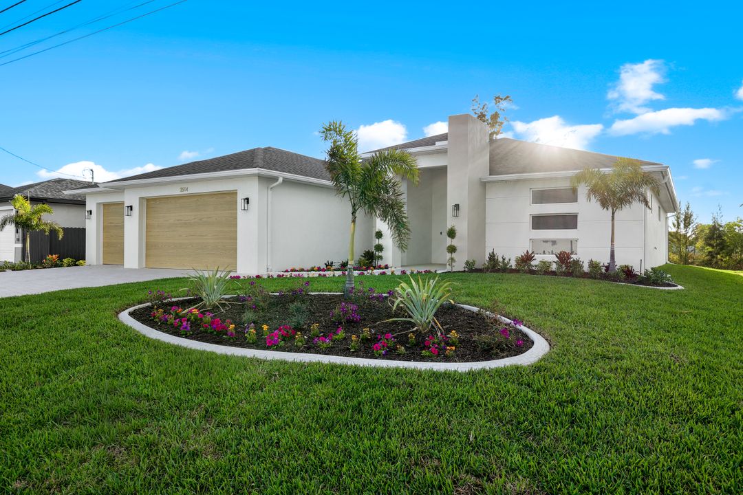 2514 SW 17th Ave, Cape Coral, FL 33914