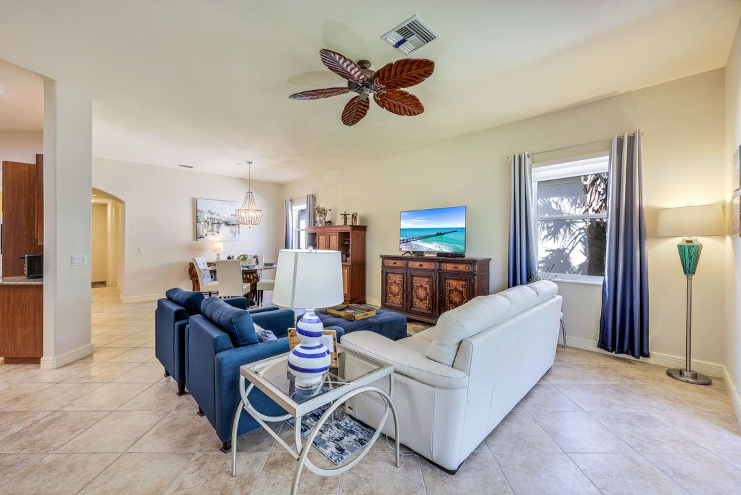 6120 Montelena Cir #2201, Naples, FL 34119