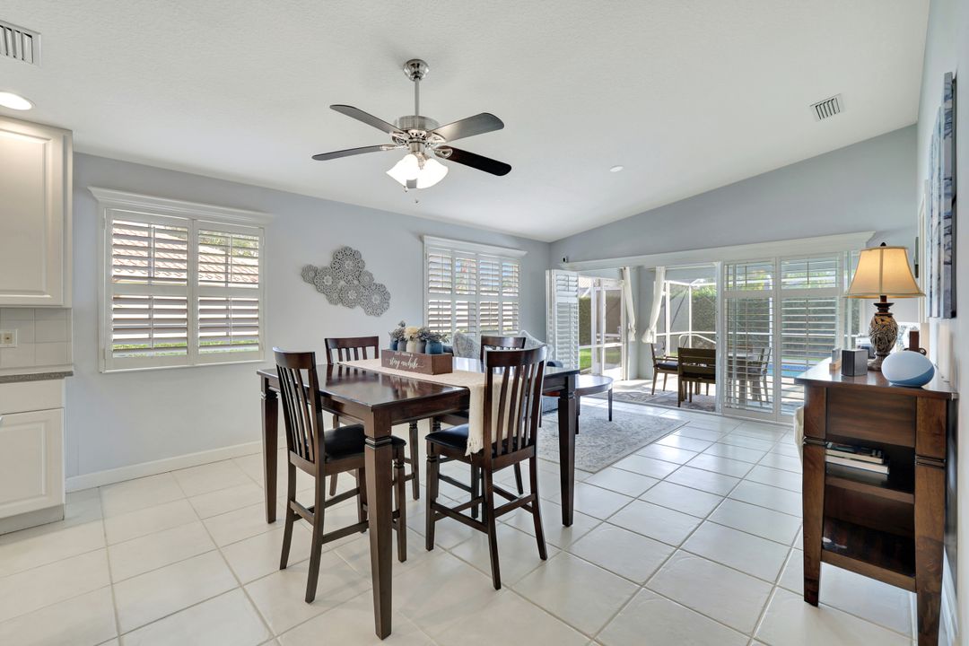 4724 Maupiti Way, Naples, FL 34119