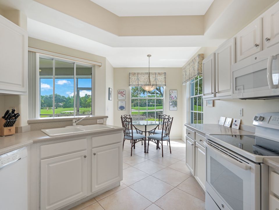 2120 Arielle Dr #202, Naples, FL 34109