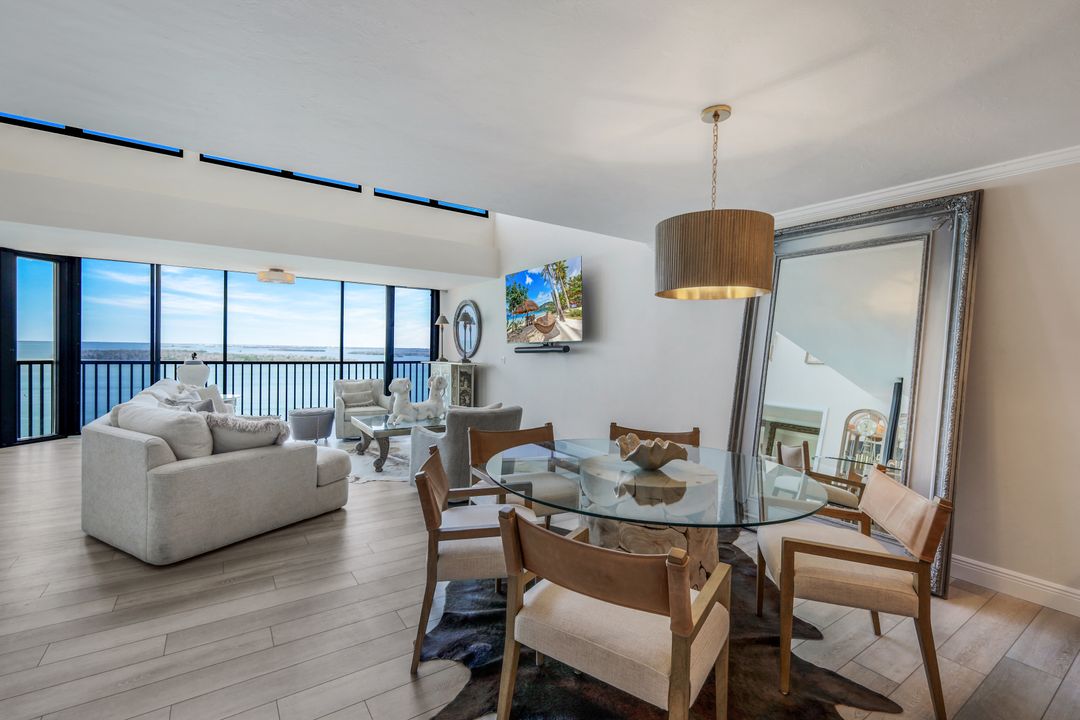 17080 Harbour Pointe Dr #12B, Fort Myers, FL 33908