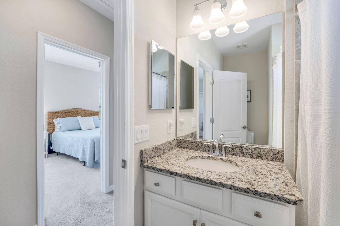 1141 Antaras Ct N, Naples, FL 34113