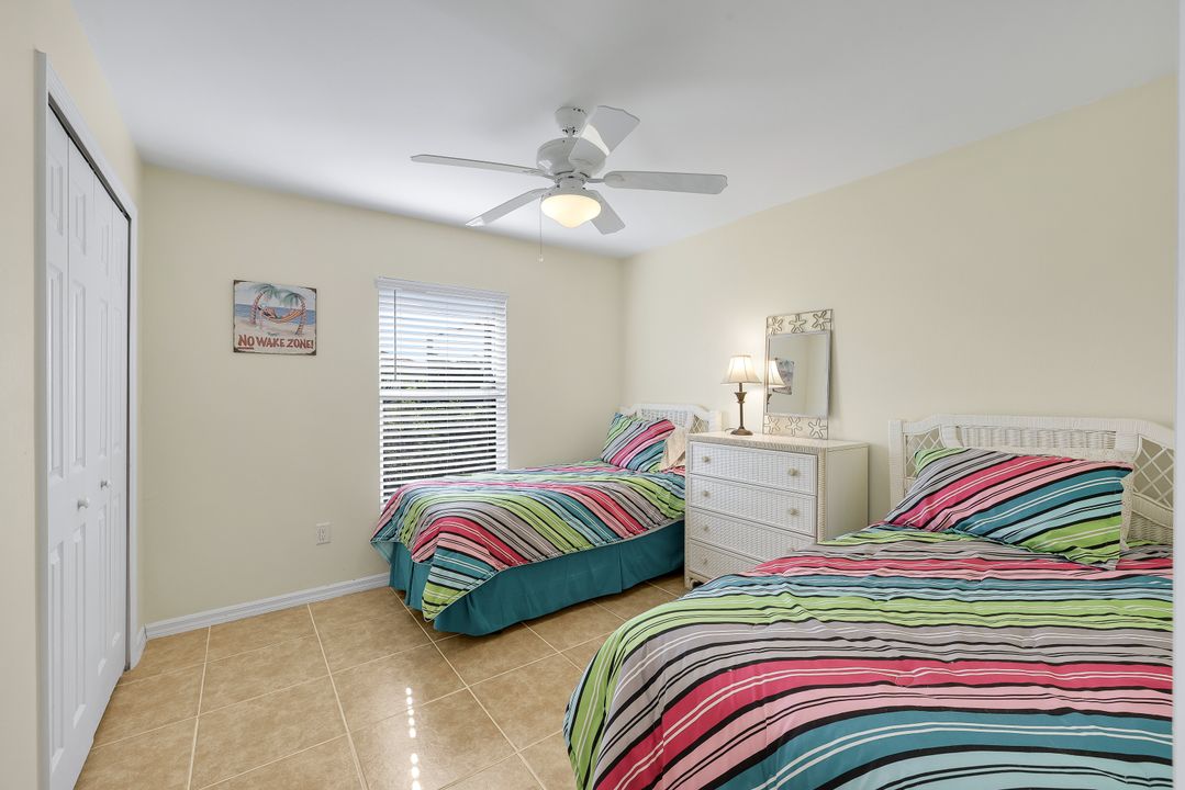 401 NW 18th Ave, Cape Coral, FL 33993