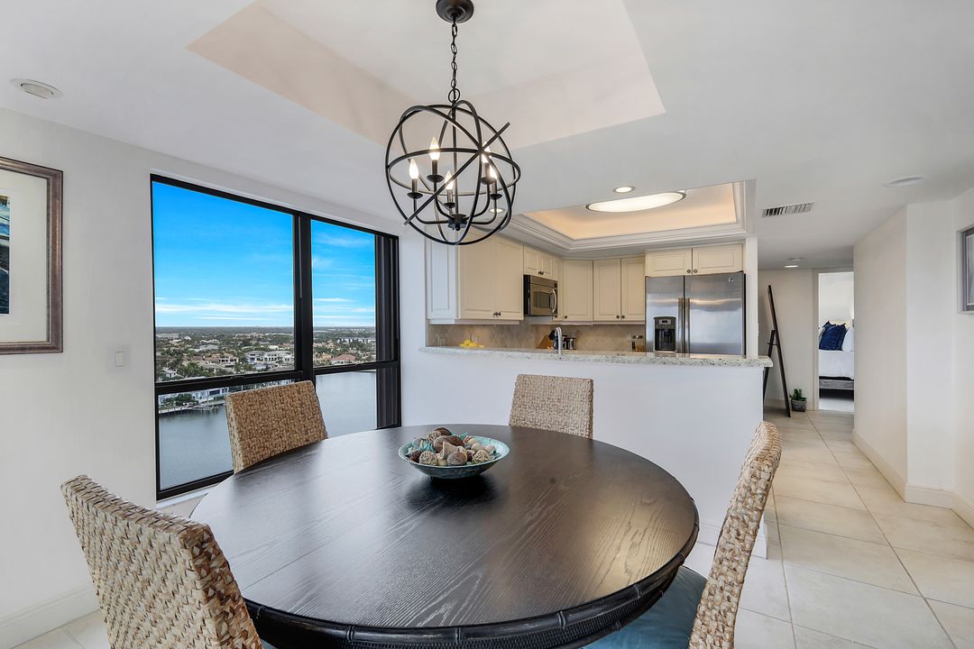 4451 Gulf Shore Blvd N #1605, Naples, FL 34103
