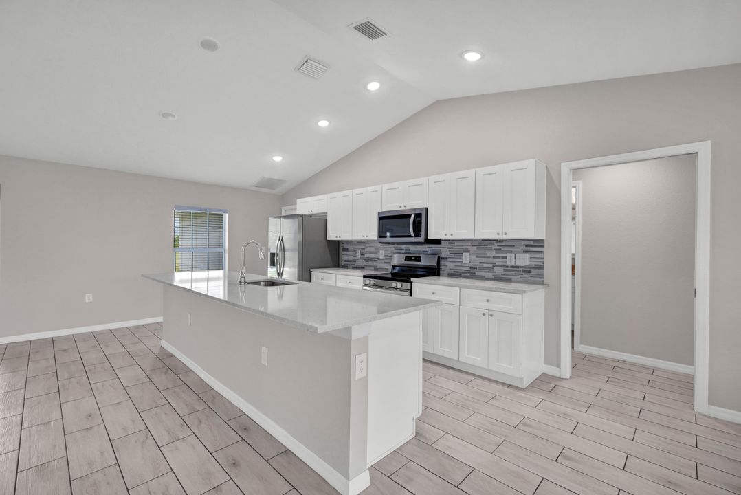 3103 NW 21st Ave, Cape Coral, FL 33993