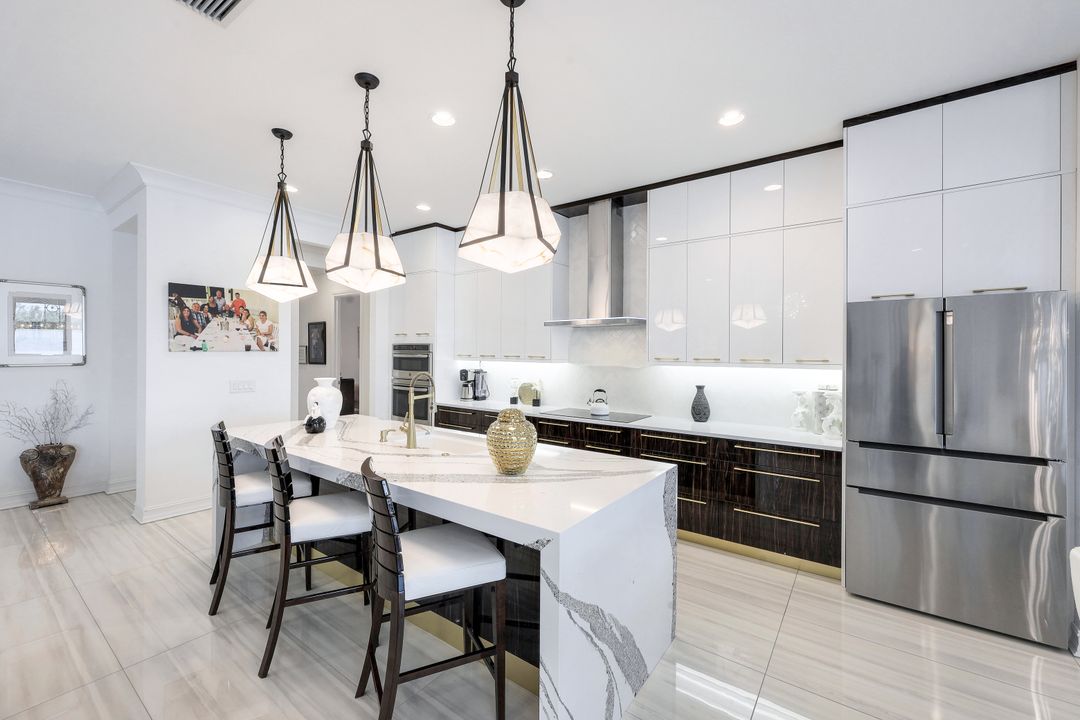 14448 Neptune Ave, Naples, FL 34114