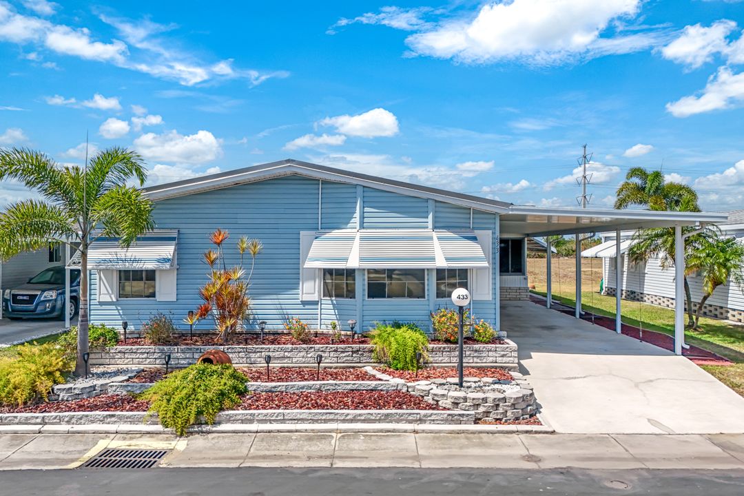 433 Rainbow Dr, North Fort Myers, FL 33903