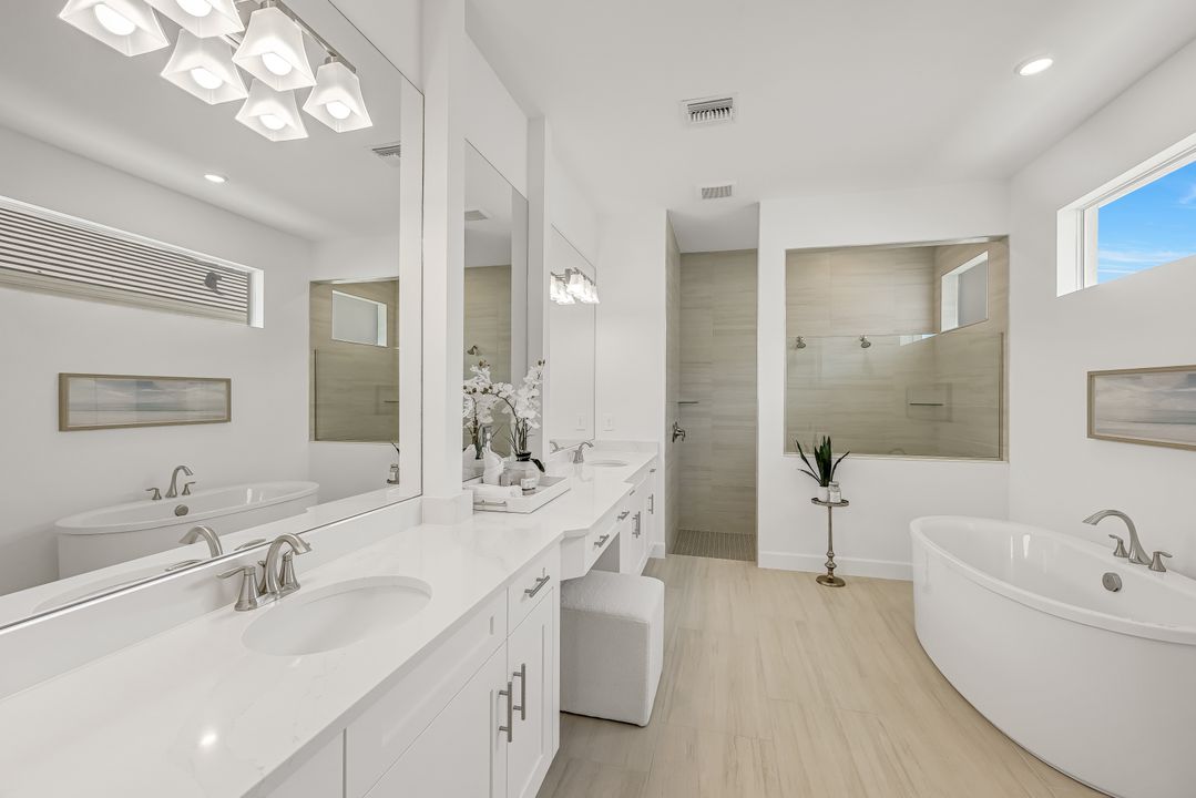 17338 Blue Sapphire Dr, Fort Myers, FL 33913