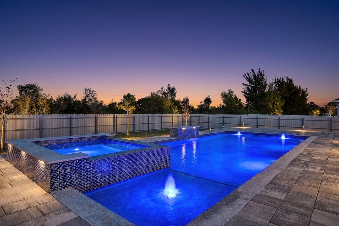 2917 NW 27th St, Cape Coral, FL 33993