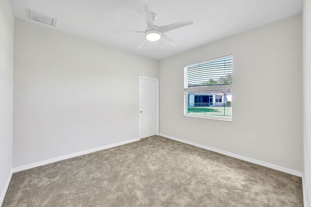 3967 Ruxton Rd, Naples, FL 34116