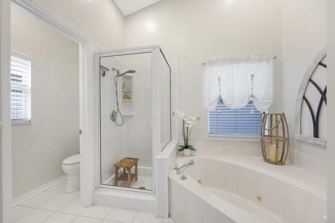 129 Sabal Lake Dr, Naples, FL 34104