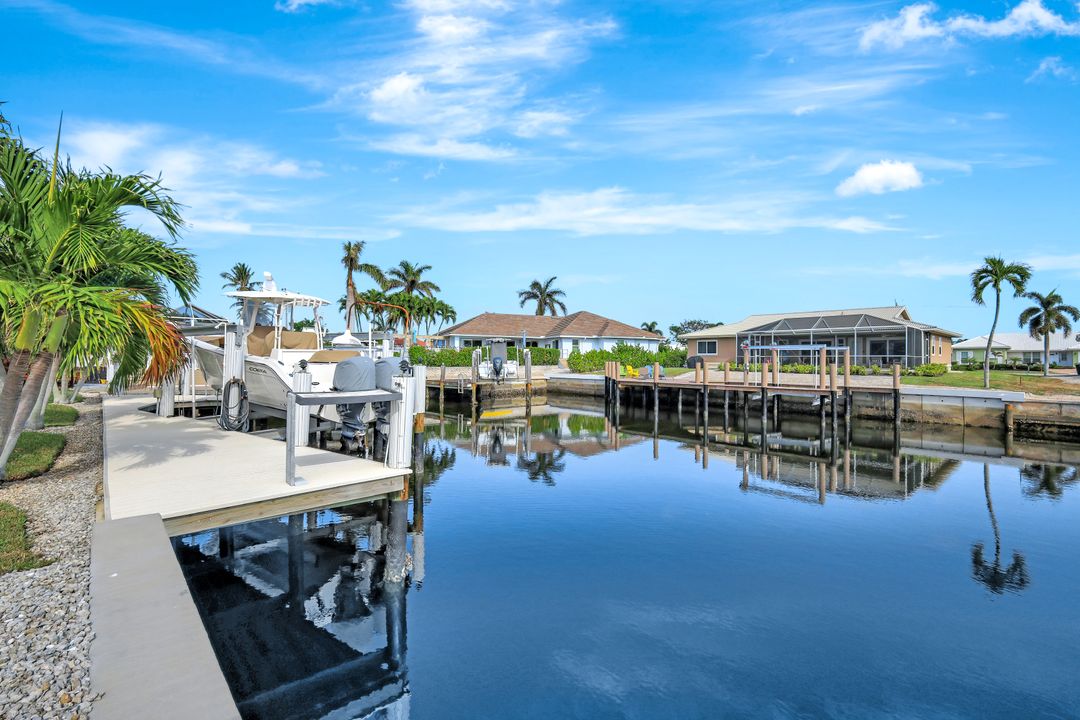 787 Apple Ct, Marco Island, FL 34145