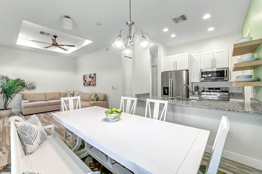3980 Full Moon Ct, Naples, FL 34112