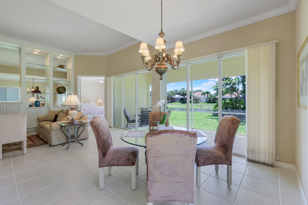 4479 Prescott Ln, Naples, FL 34119