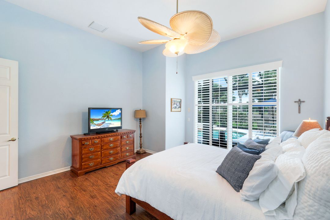 10049 St Moritz Dr, Miromar Lakes, FL 33913