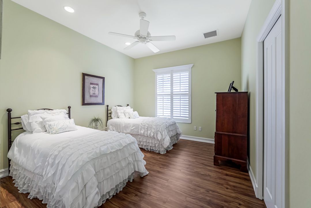 10109 Idle Pine Ln, Estero, FL 34135