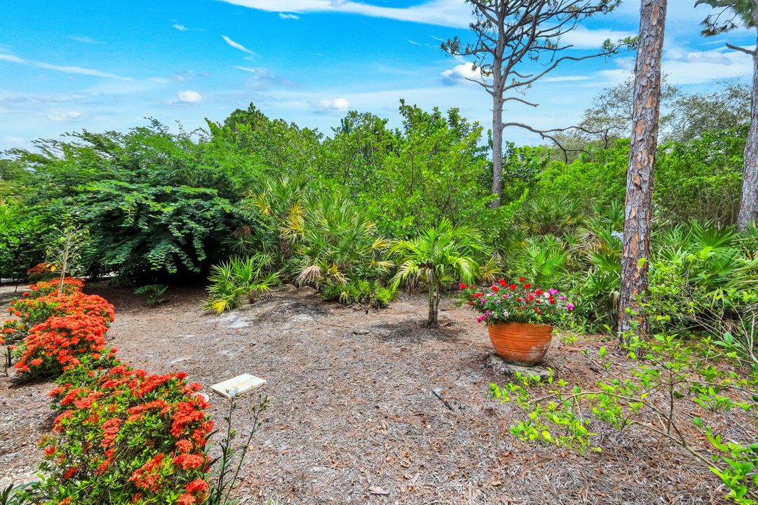 15248 Devon Green Ln, Naples, FL 34110