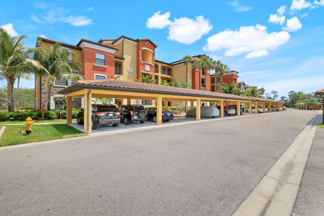 9590 Trevi Ct #5323, Naples, FL 34113