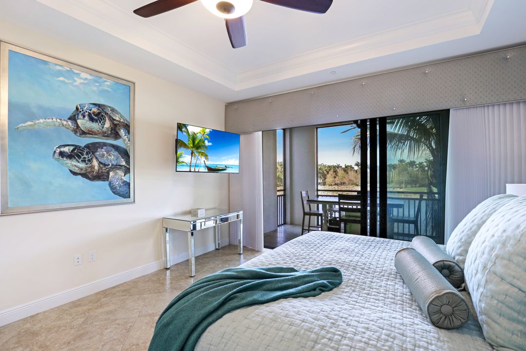 2555 Marquesa Royale Ln #1-101, Naples, FL 34109